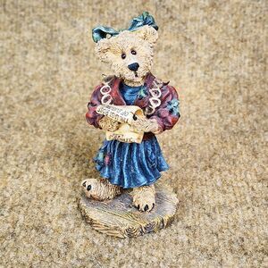 Boyds Bears & Friends Bearstone Justina...The Choir Singer Figurine 1999 Resin